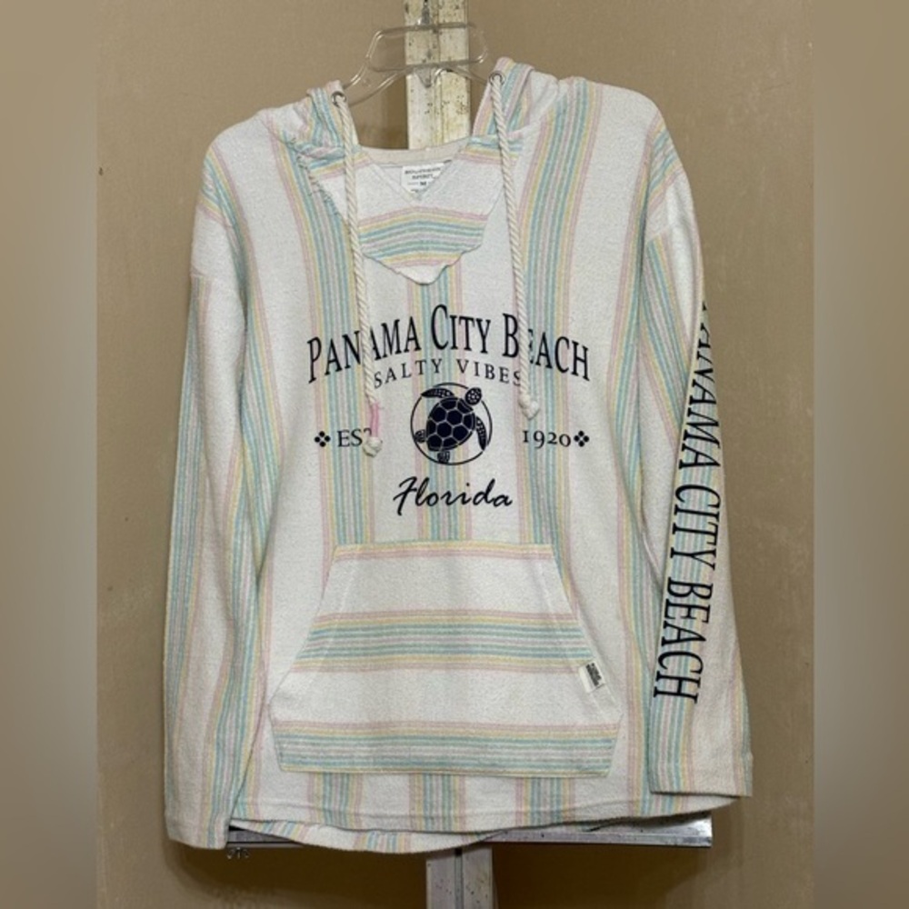 SOUTHERN SPIRIT SZ MEDIUM WHITE WITH PASTEL MULTI STRIPES HOODIE